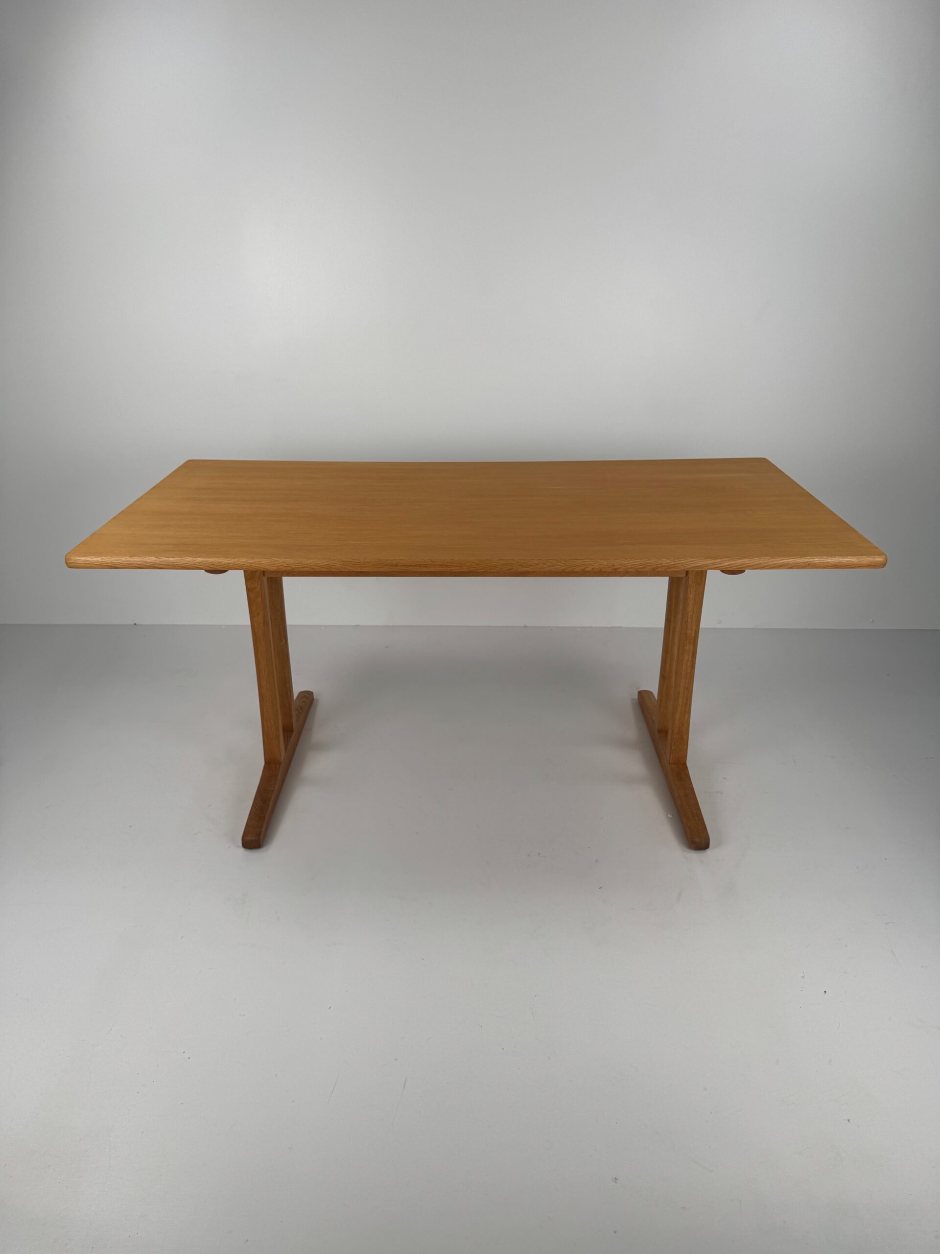 Shaker Table C18, Børge Mogensen for FDB Møbler, Denmark, 1960s