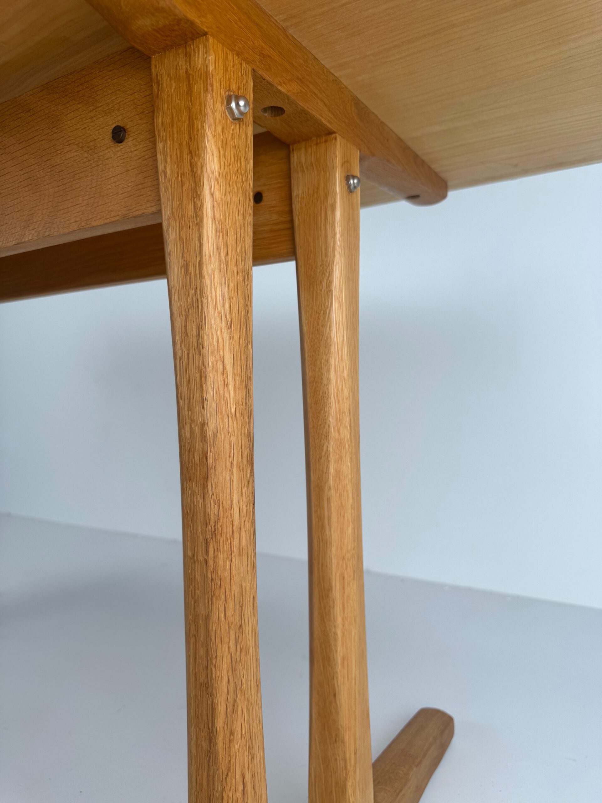 Shaker Table C18, Børge Mogensen for FDB Møbler, Denmark, 1960s