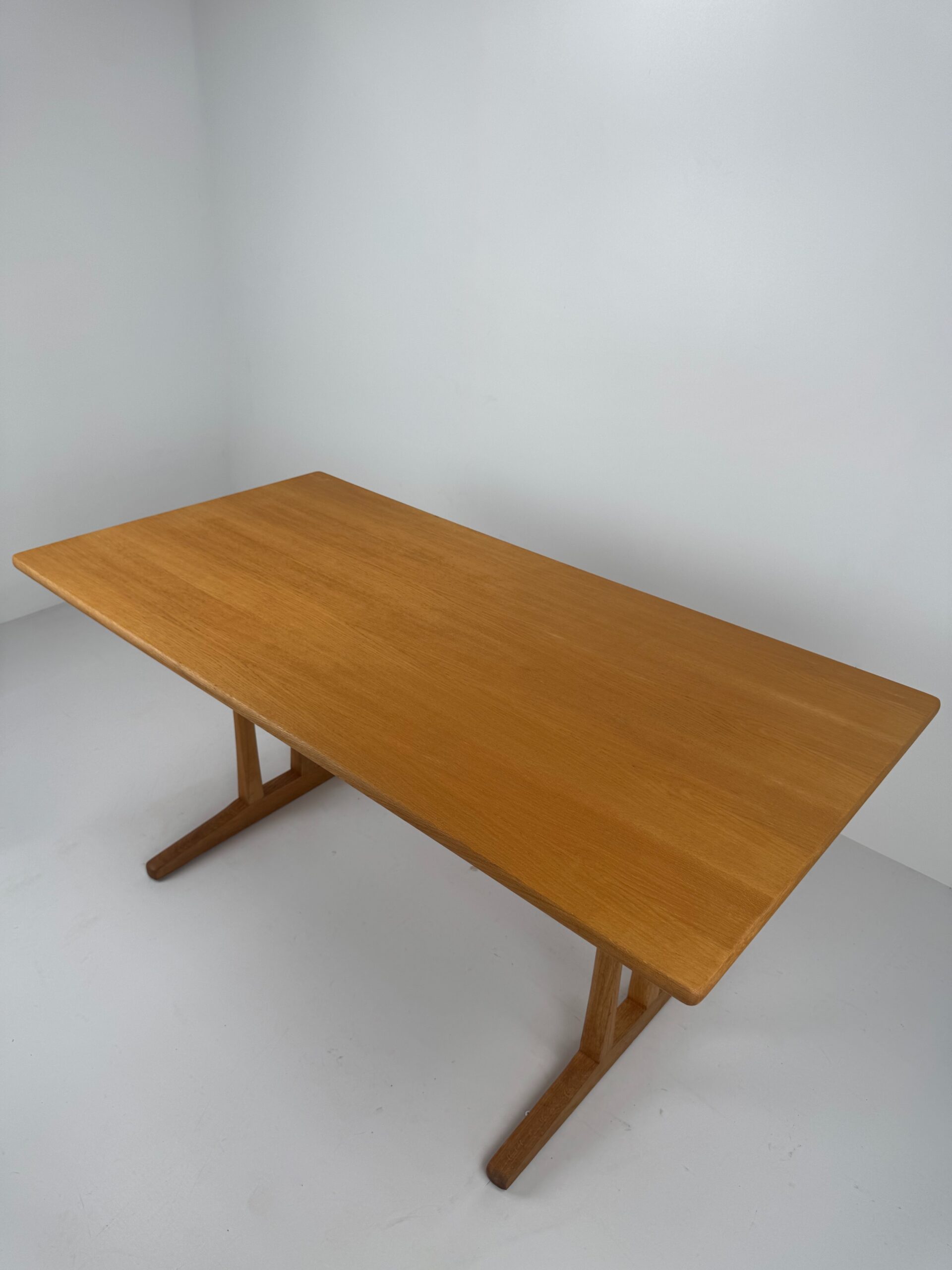 Shaker Table C18, Børge Mogensen for FDB Møbler, Denmark, 1960s