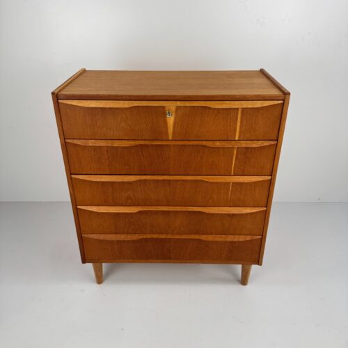 Danish Oak Chest of Drawers, Denmark, 1960s