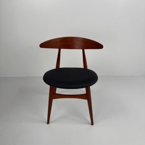 Set of 4 CH33 Dining Chairs, Hans J. Wegner, Denmark, 1950s