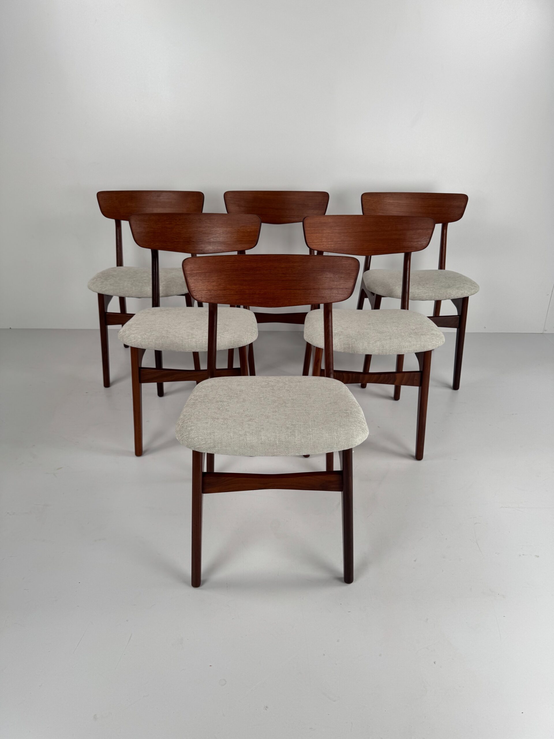 Set of 6 Dining Chairs, Schiønning & Elgaard, Denmark, 1960s