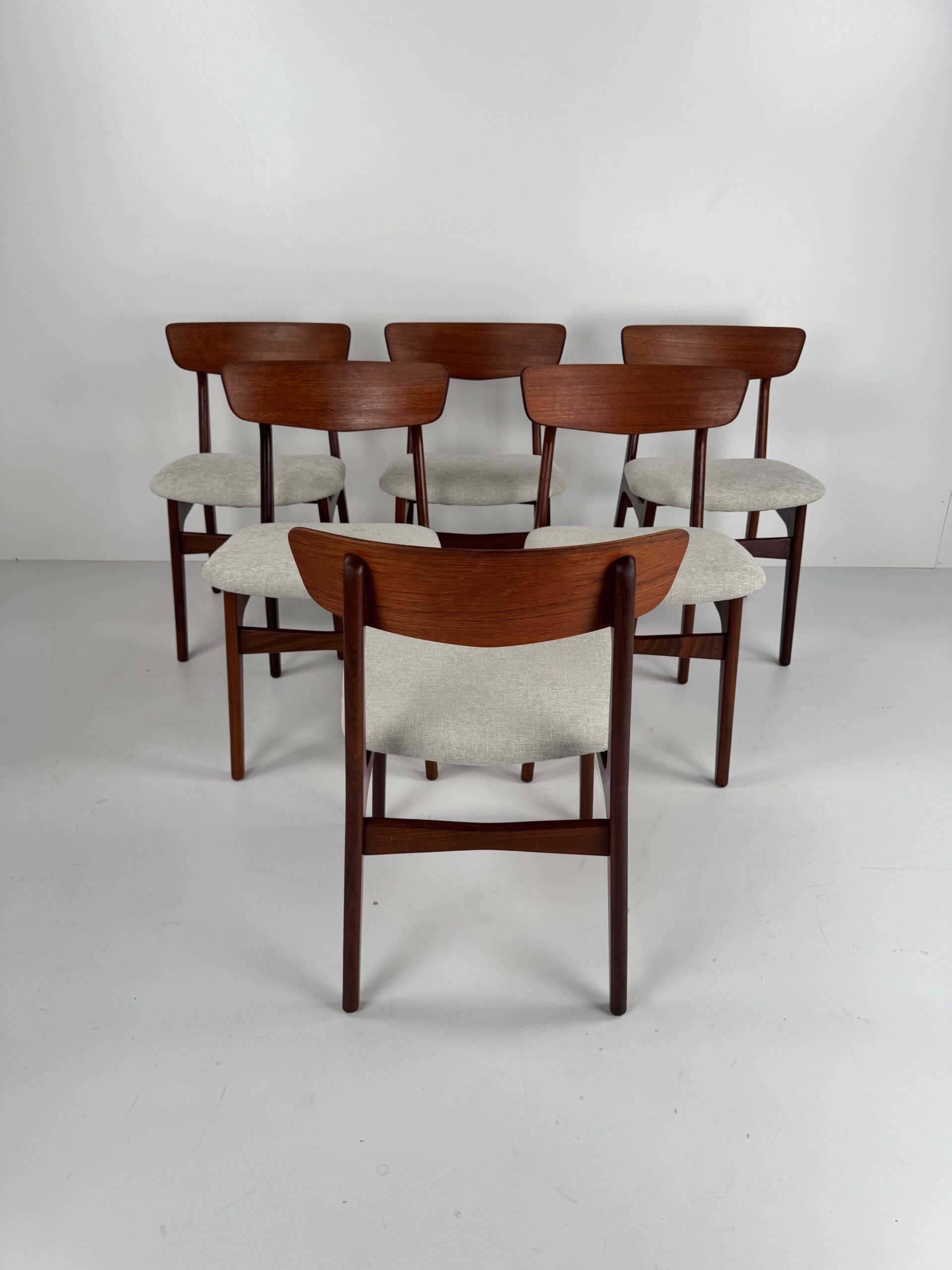 Set of 6 Dining Chairs, Schiønning & Elgaard, Denmark, 1960s