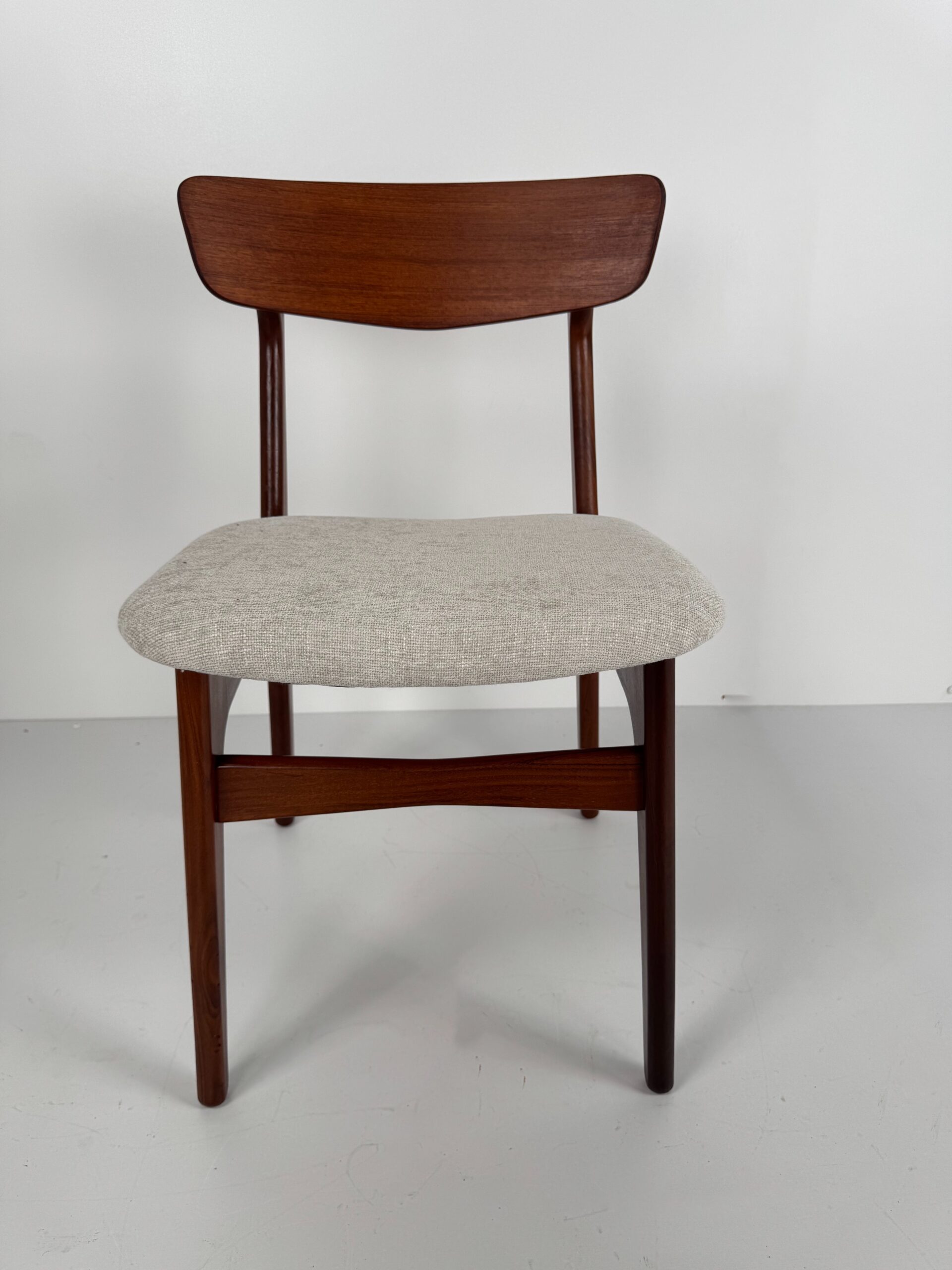 Set of 6 Dining Chairs, Schiønning & Elgaard, Denmark, 1960s
