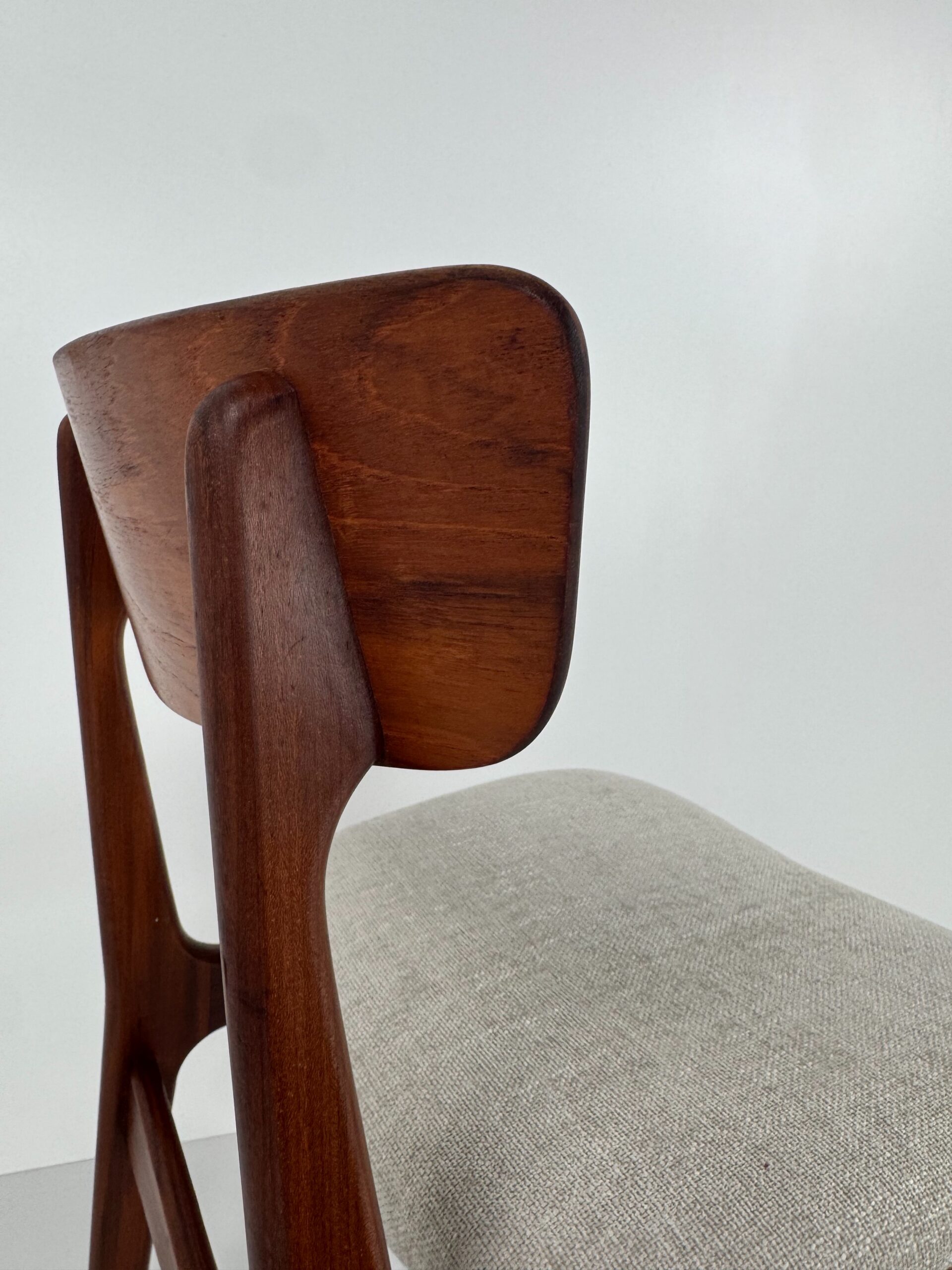 Set of 6 Dining Chairs, Schiønning & Elgaard, Denmark, 1960s