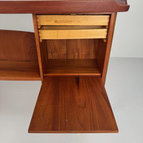 Boomerang Executive Desk, Svend Aage Madsen for H.P. Hansen, Denmark, 1960s
