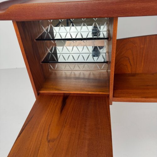 Boomerang Executive Desk, Svend Aage Madsen for H.P. Hansen, Denmark, 1960s