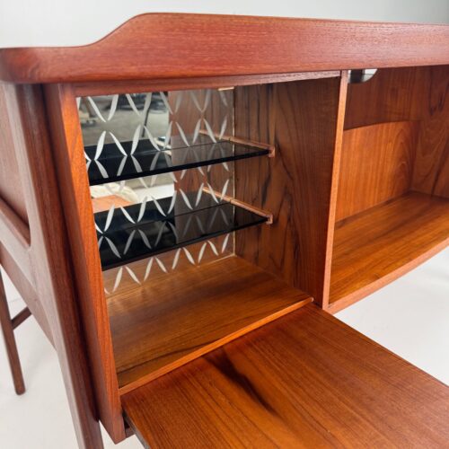 Boomerang Executive Desk, Svend Aage Madsen for H.P. Hansen, Denmark, 1960s